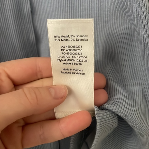 Wilfred turtle neck with stitching details. - Picture 5 of 5